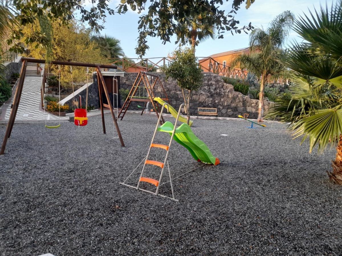 Arcobaleno Dell'Etna Villa Calatabiano Luaran gambar